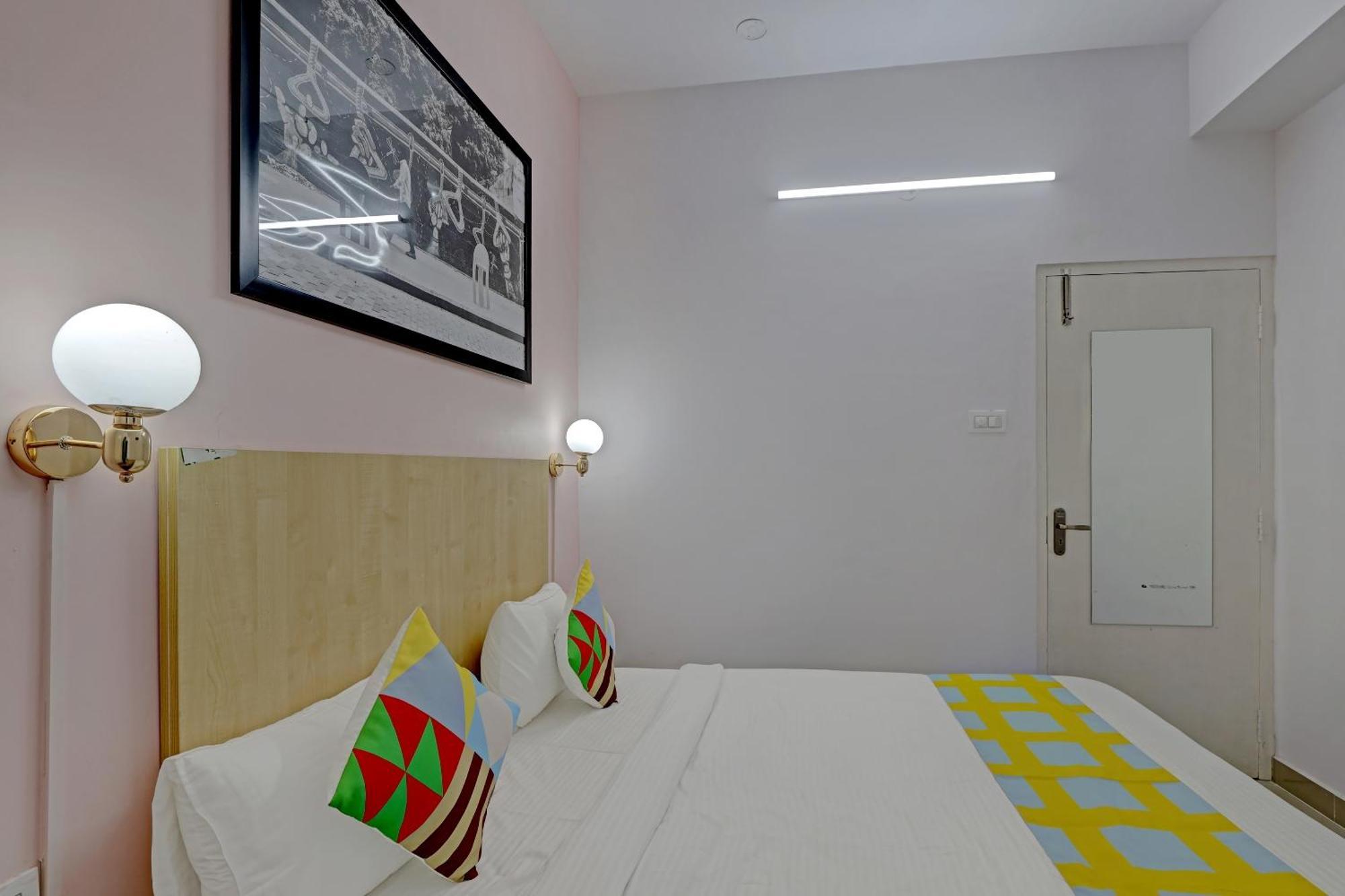 Hotel O Compact Studio Kr Puram Near Phoenix Marketcity Bangalore Exterior foto